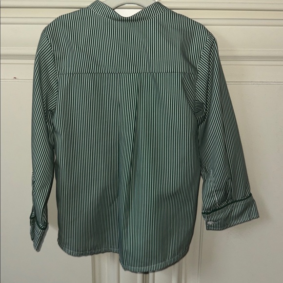 Smocking bird Top - Picture 3 of 4